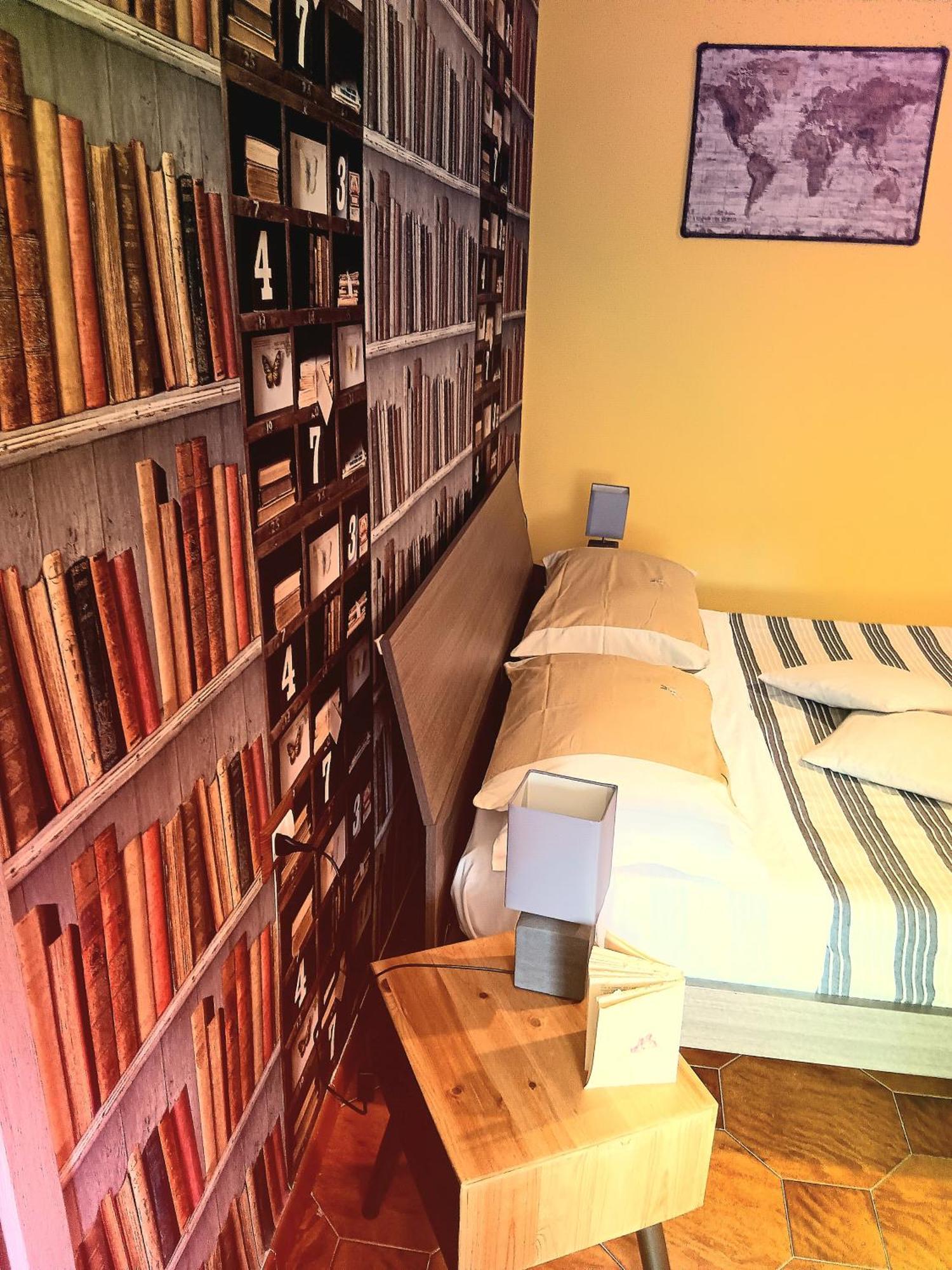 Non Ci Resta Che Napoli Bed & Breakfast Bagian luar foto