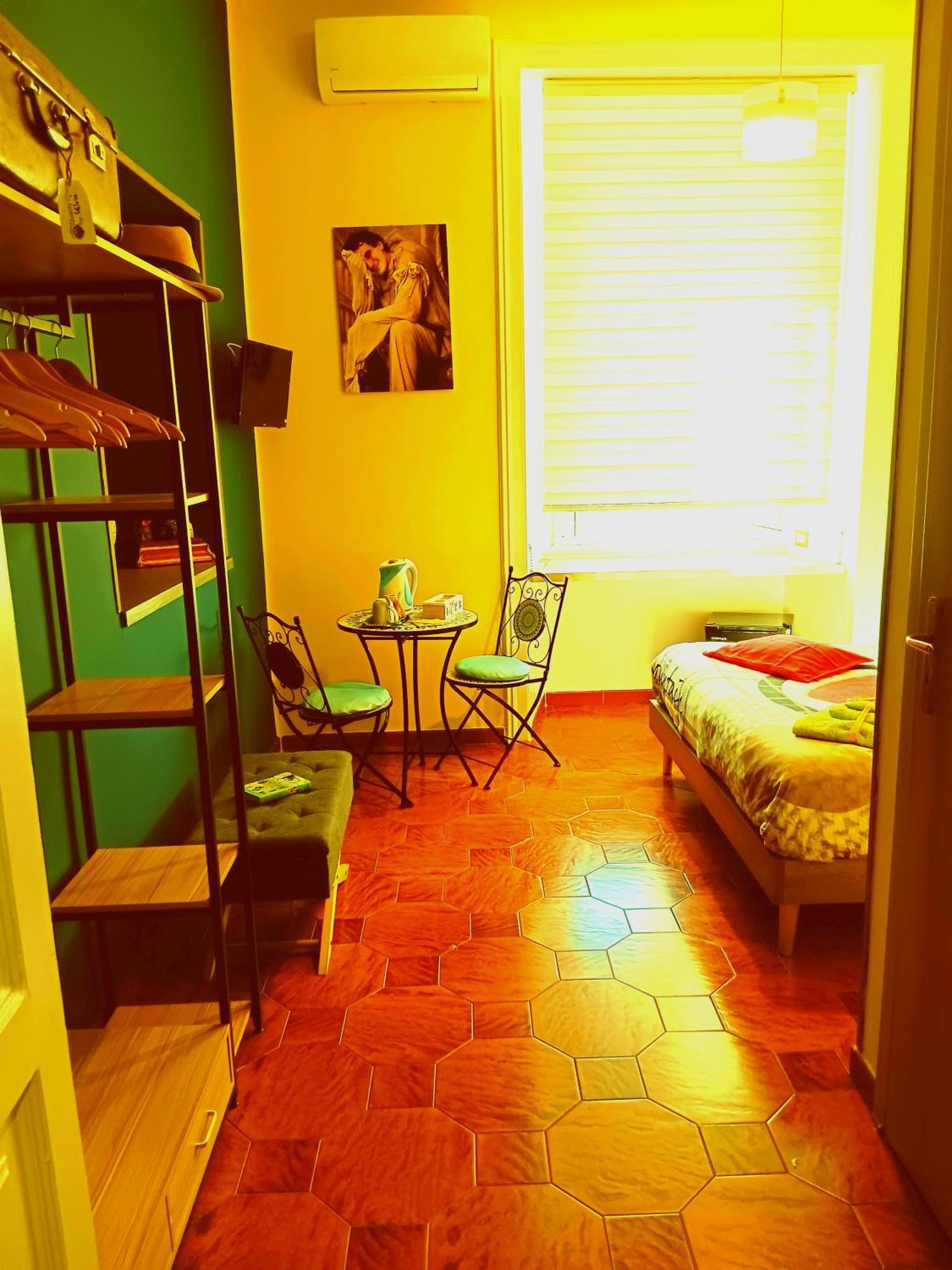 Non Ci Resta Che Napoli Bed & Breakfast Bagian luar foto