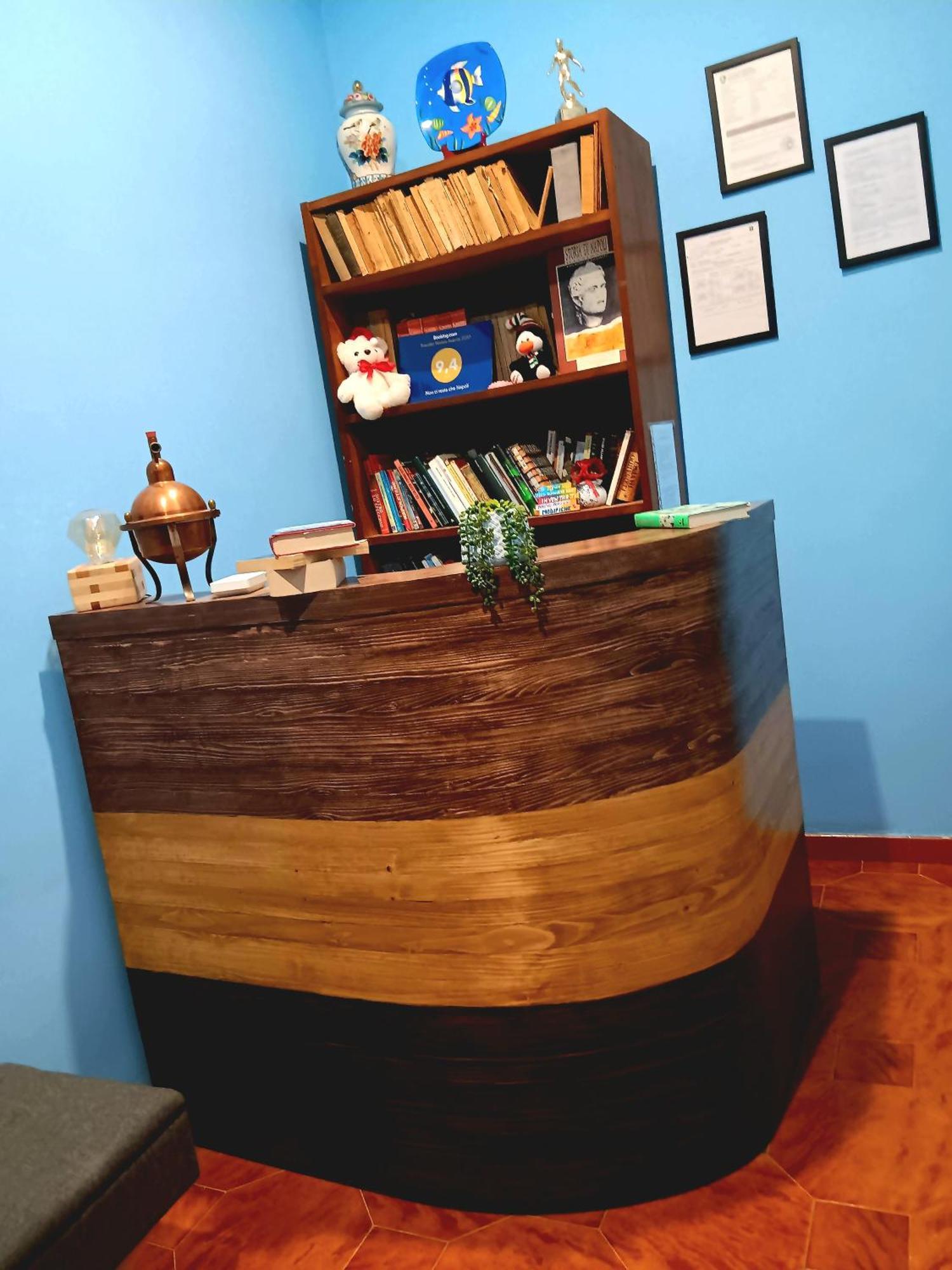Non Ci Resta Che Napoli Bed & Breakfast Bagian luar foto